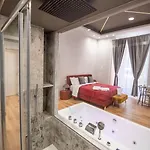 Konukevi Assarotti Luxury 3*