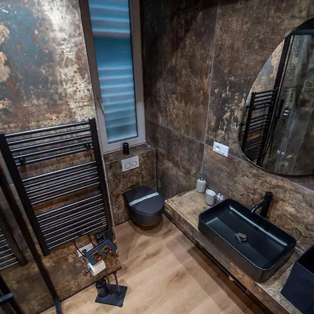 Assarotti Luxury Konukevi 3*